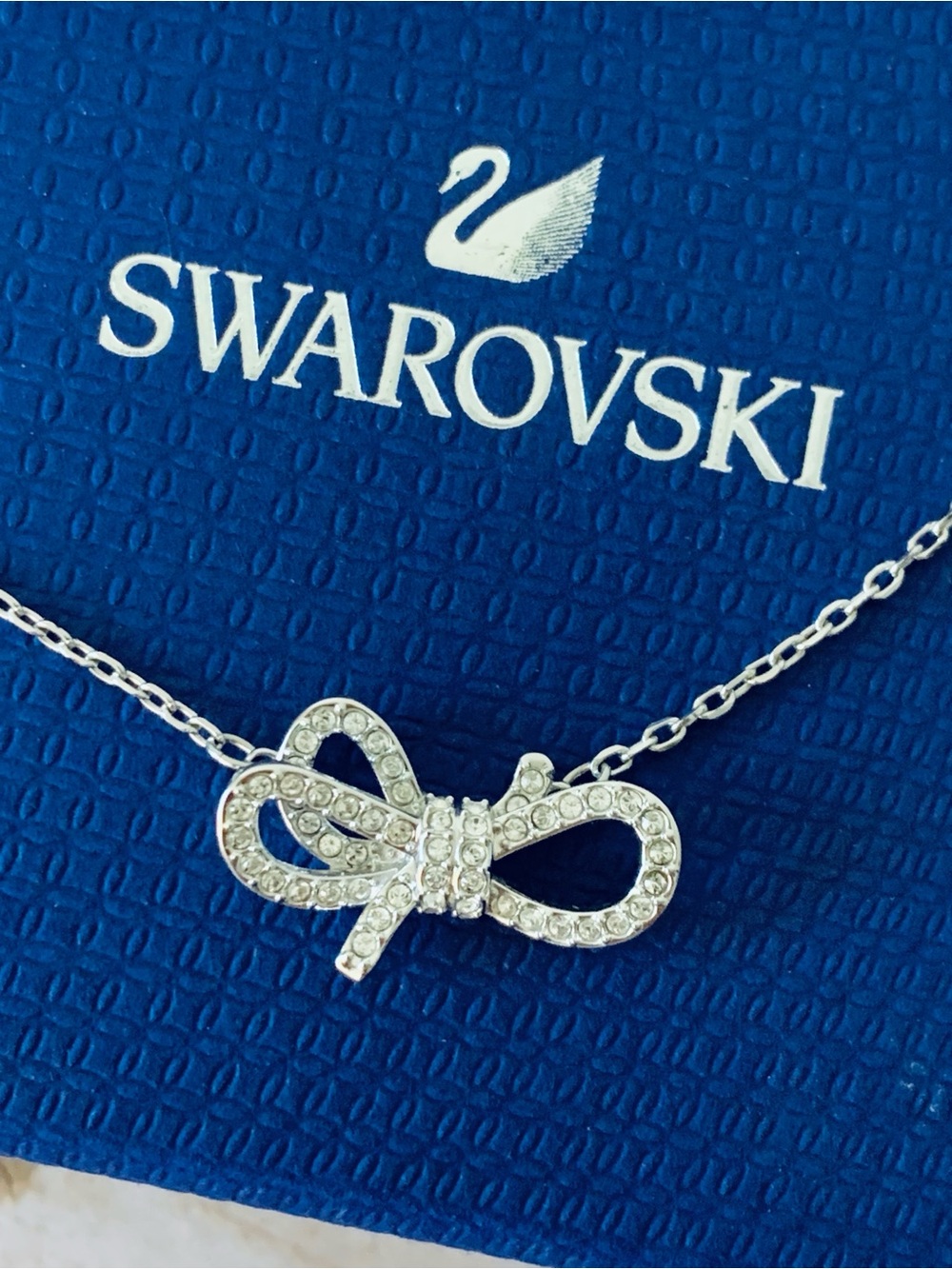 $119 Swarovski Lifelong Bow Necklace, Silver Tone, 5743577, Rhodium Plated